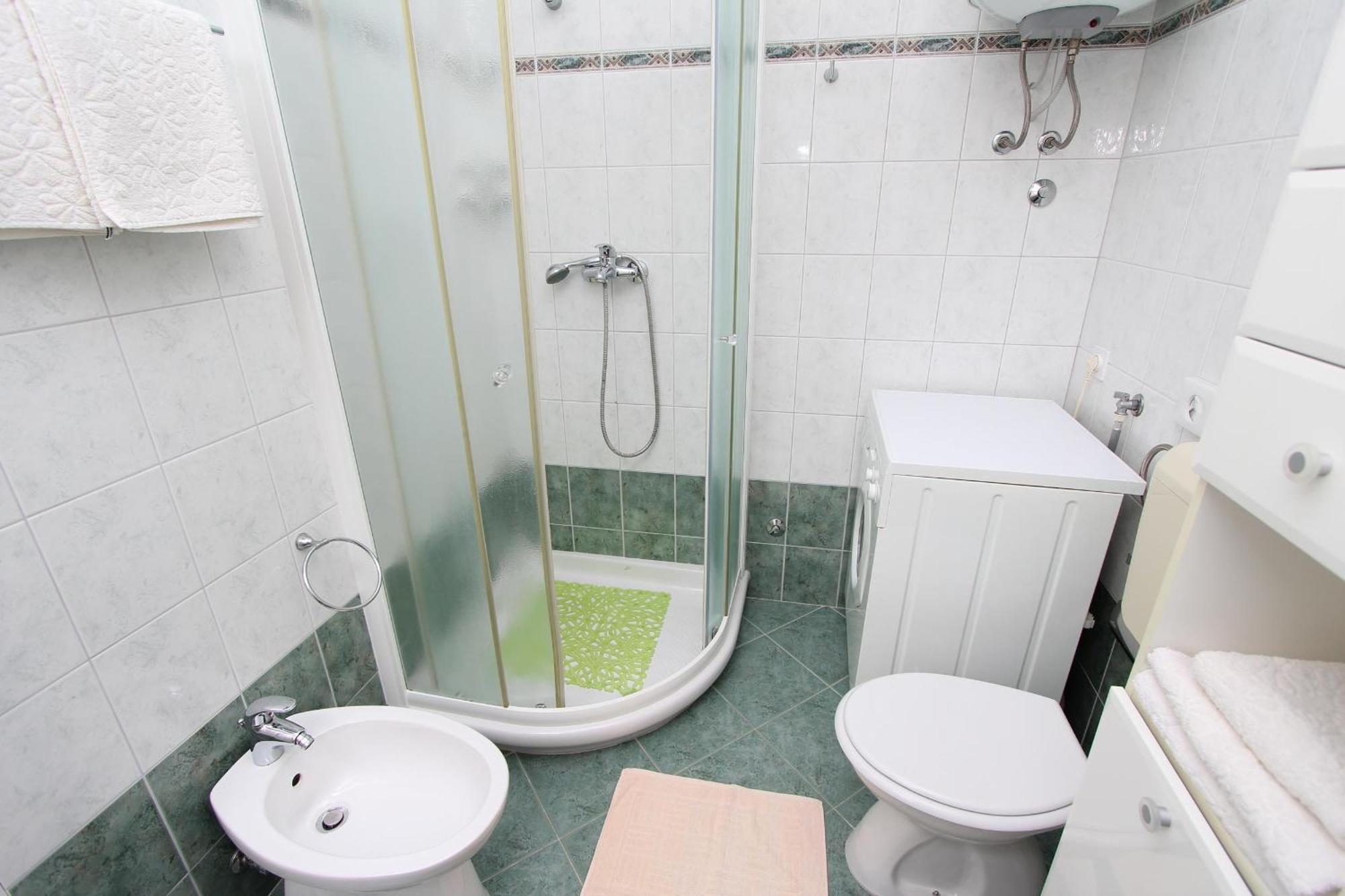 Apartment Riki Rovinj Bagian luar foto