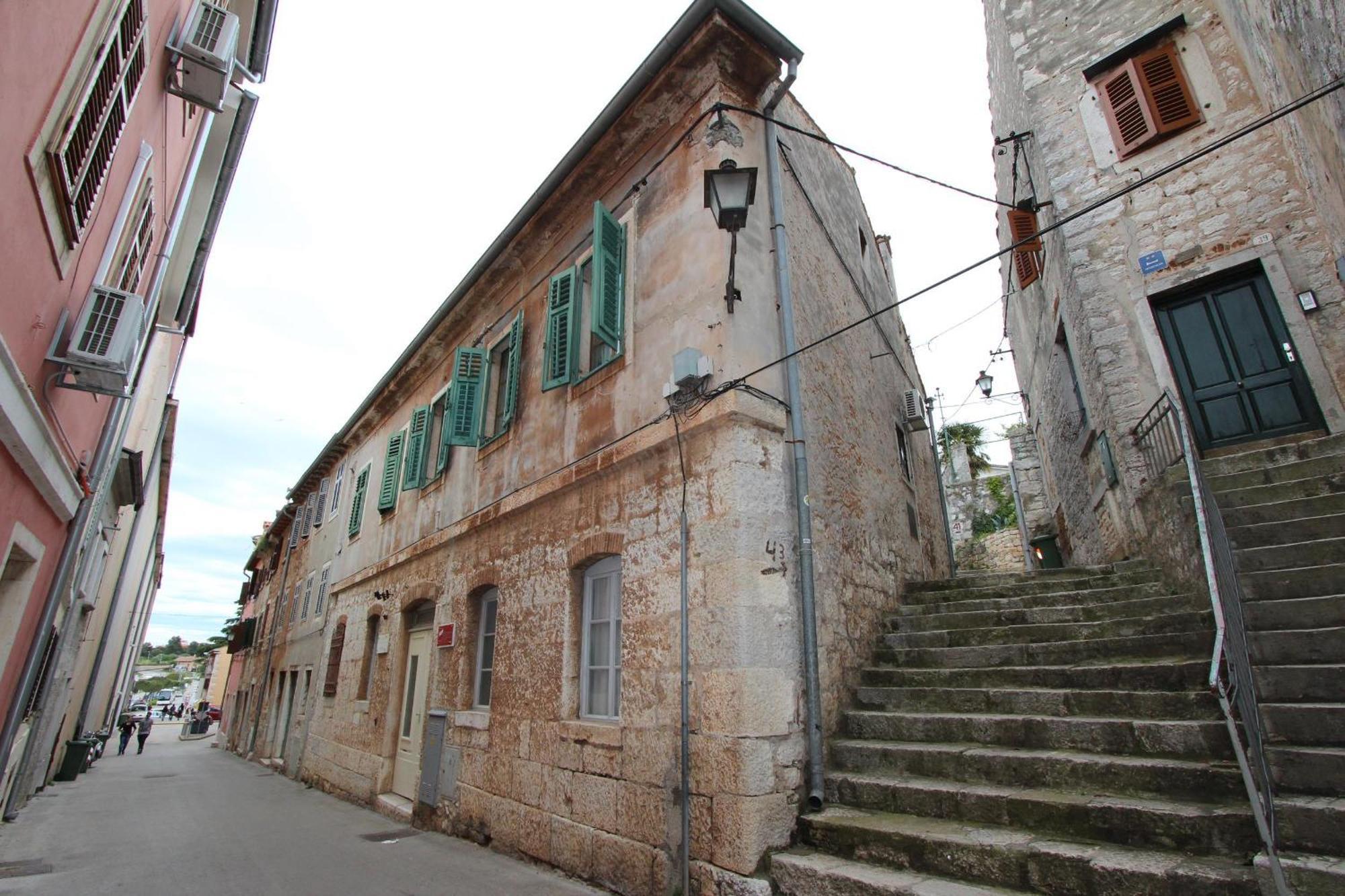 Apartment Riki Rovinj Bagian luar foto