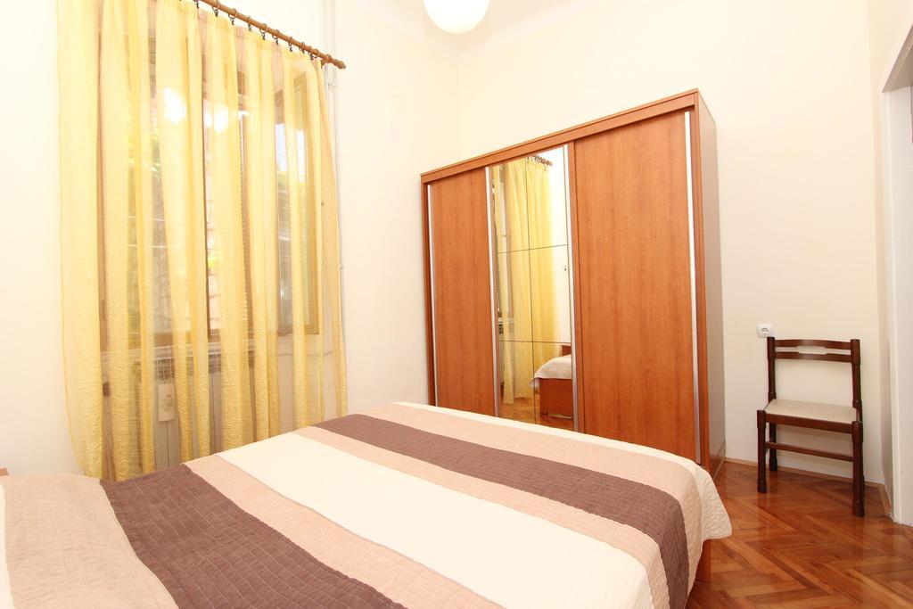 Apartment Riki Rovinj Bagian luar foto