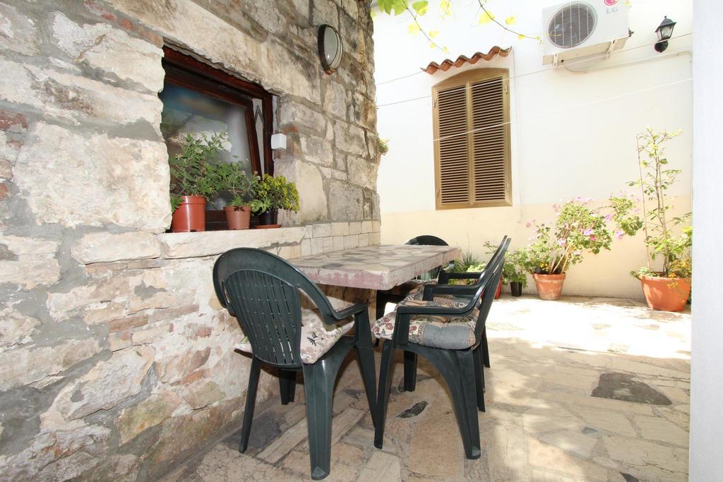 Apartment Riki Rovinj Bagian luar foto