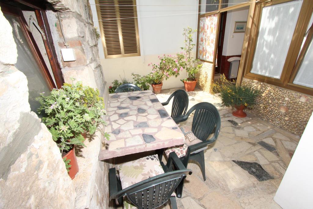 Apartment Riki Rovinj Bagian luar foto